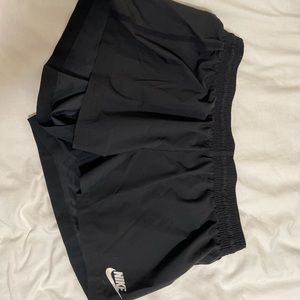 Nike Running Shorts Size L